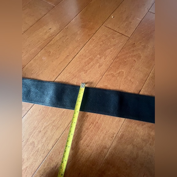 Brighton black leather belt with silver rose - Picture 11 of 15